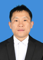 李明 照片