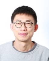 金彪 照片