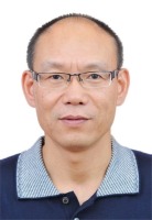 梁细荣 照片