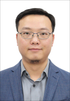 何俊 照片