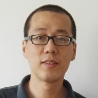 陈辉 照片