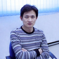 吴海臣 照片