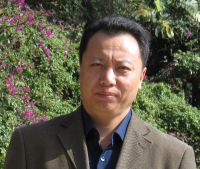 杨国昱 照片