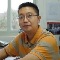 黄胜雄 照片