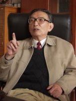 周俊 照片