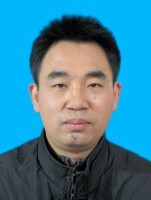 王小威 照片