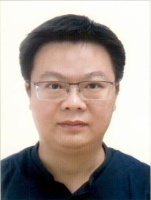 曾志翔 照片