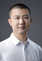 田子奇 照片
