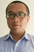 黄毅华 照片
