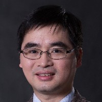 洪然 照片