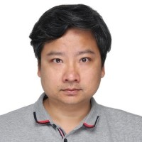 黄蔚 照片
