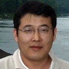 李扬 照片
