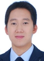 胡春明 照片