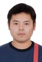 李思黾 照片