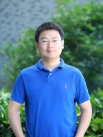 周连群 照片
