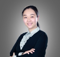 董晶 照片