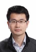 王卫群 照片