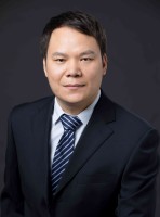 王鹏 照片