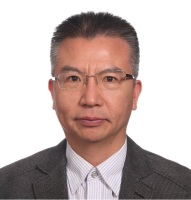 易建强 照片