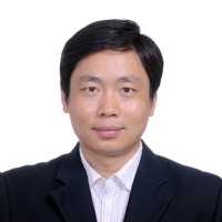 郑晓龙 照片