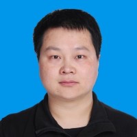 陈阳 照片