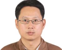 王东 照片