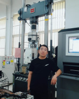 冯晓巍 照片