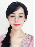 何凌云 照片