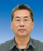 宫云战 照片