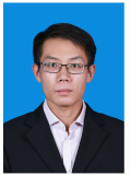 刘全龙 照片