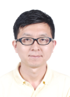 管皓 照片