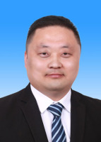 彭洪阁 照片