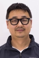 王栋 照片