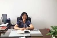 李妍 照片