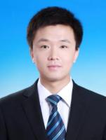 杨健健 照片