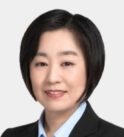 曹静 照片