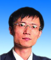廖建新 照片