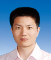 李昕 照片