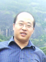 张执金 照片