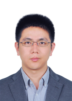吴振宇 照片
