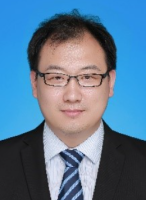 王刚 照片