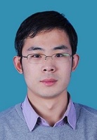 李仰真 照片