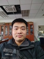 李加琦 照片