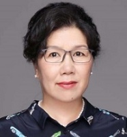 梁萌青 照片