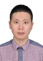 应一平 照片