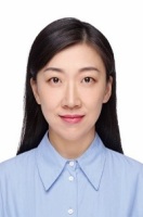 周茜 照片