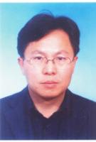 侯加根 照片