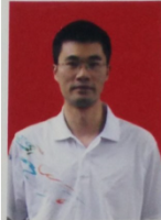 韦凌云 照片