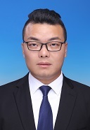 贾品 照片