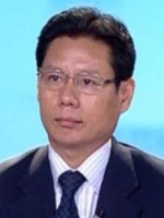 夏俊 照片